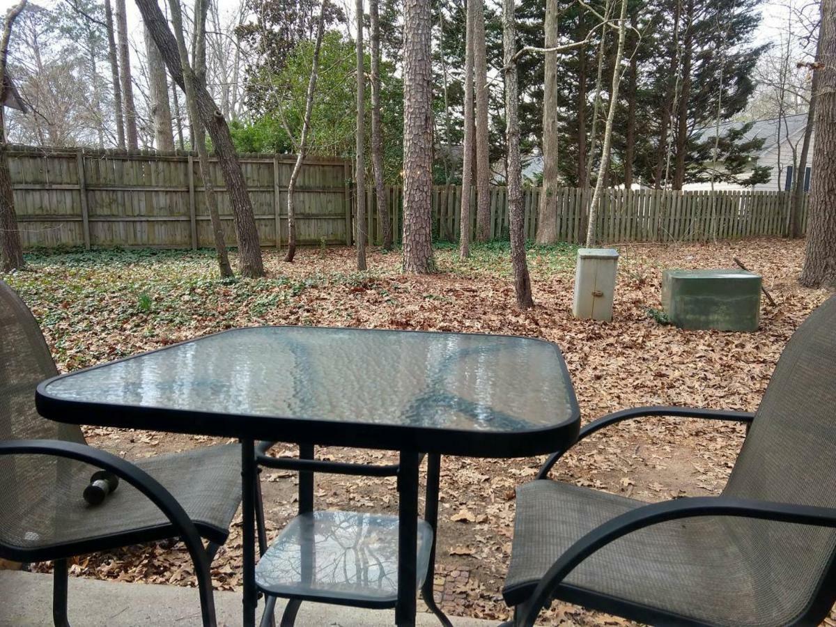 Charming Condo In Central Raleigh Bagian luar foto