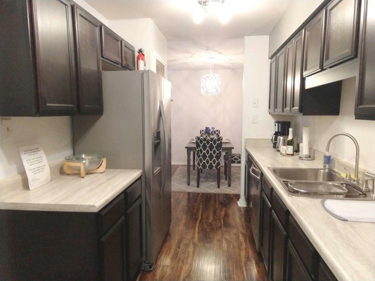 Charming Condo In Central Raleigh Bagian luar foto